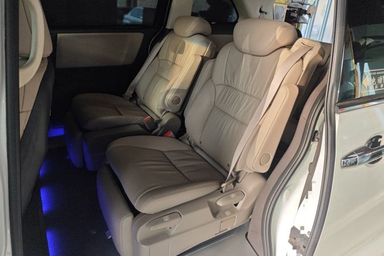 Used Honda Odyssey 2015 2.4L Luxury Edition Left Rear Seat