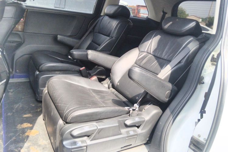 Used Honda Odyssey 2015 Updated Version 2.4L Smart Edition Left Rear Seat