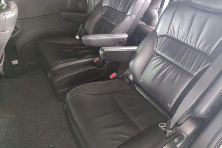 Used Honda Odyssey 2015 2.4L Smart Edition Left Rear Seat