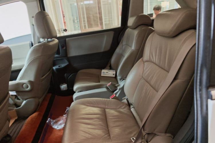 Used Honda Odyssey 2015 2.4L Luxury Edition Left Rear Seat
