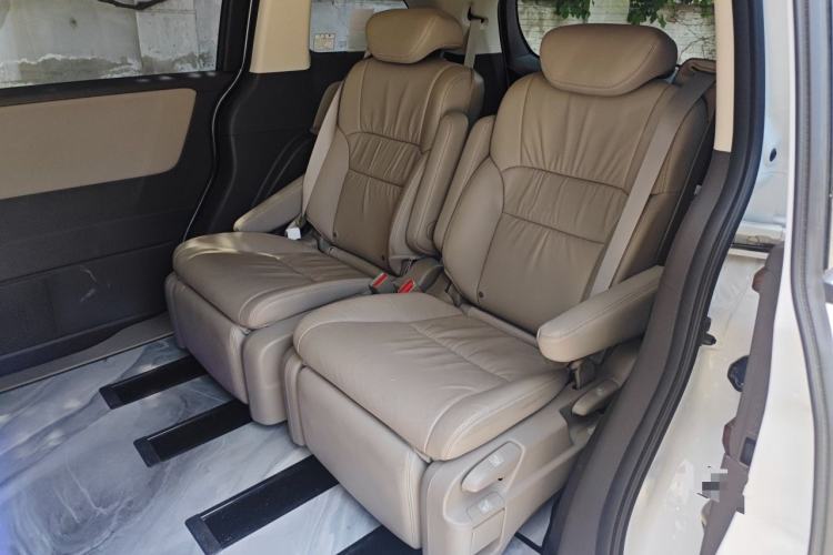 Used Honda Odyssey 2015 Updated Version 2.4L Smart Edition Left Rear Seat
