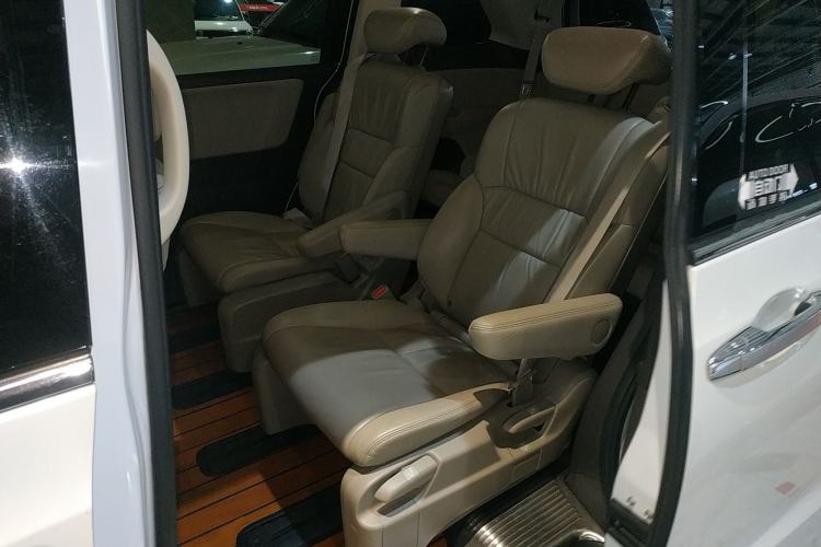 Used Honda Odyssey 2015 Revised 2.4L Luxury Edition Left Rear Seat