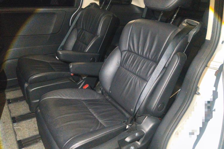 Used Honda Odyssey 2015 Updated Version 2.4L Smart Edition Left Rear Seat