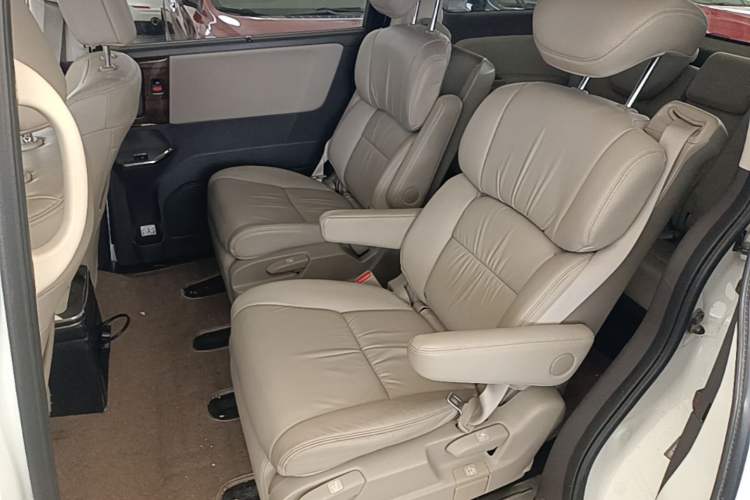Used Honda Odyssey 2015 2.4L Prestige Edition Left Rear Seat