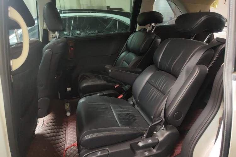 Used Honda Odyssey 2015 2.4L Supreme Edition Left Rear Seat