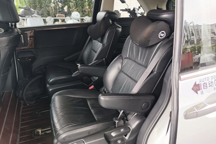 Used Honda Odyssey 2015 Revised 2.4L Luxury Edition Left Rear Seat