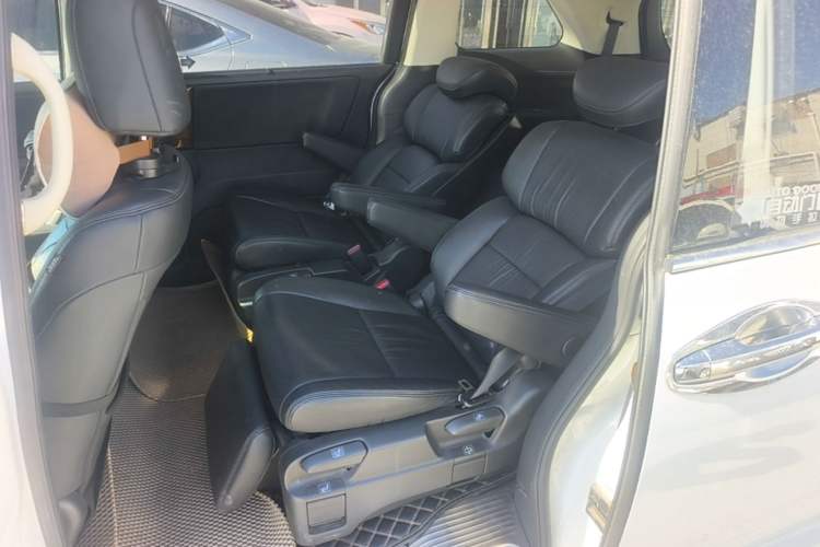 Used Honda Odyssey 2015 Revised Version 2.4L Supreme Edition Left Rear Seat