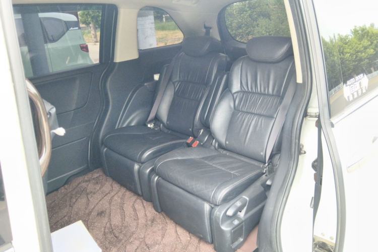 Used Honda Odyssey 2015 Updated Version 2.4L Smart Edition Left Rear Seat