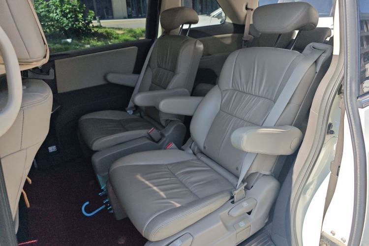 Used Honda Odyssey 2015 2.4L Luxury Edition Left Rear Seat