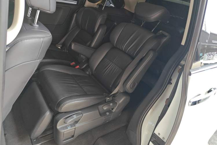 Used Honda Odyssey 2015 Revised Version 2.4L Supreme Edition Left Rear Seat