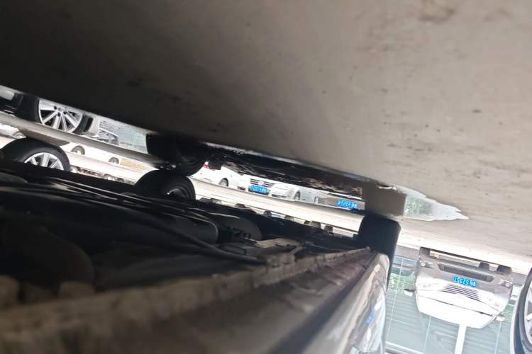 Used Honda Odyssey 2015 Revised 2.4L Luxury Edition Left Side Sill