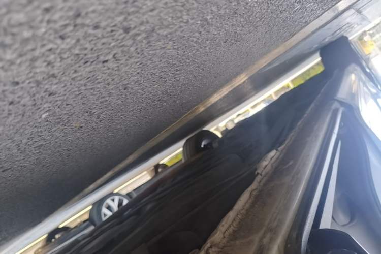 Used Honda Odyssey 2015 Revised 2.4L Luxury Edition Left Side Sill