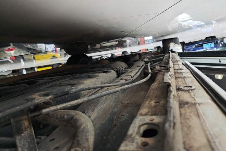Used Honda Odyssey 2015 Revised 2.4L Luxury Edition Left Side Sill