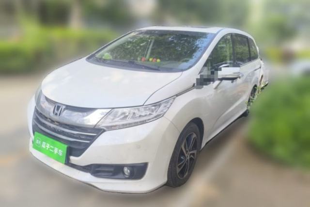 Used Honda Odyssey 2015 Updated Version 2.4L Smart Edition