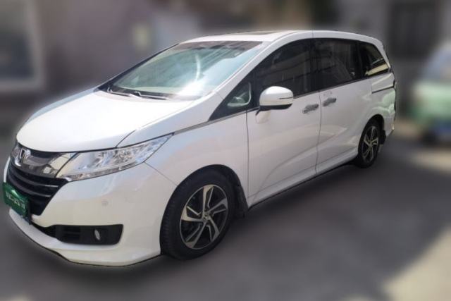 Gebrauchter Honda Odyssey 2015 Revised 2.4L Luxury Edition