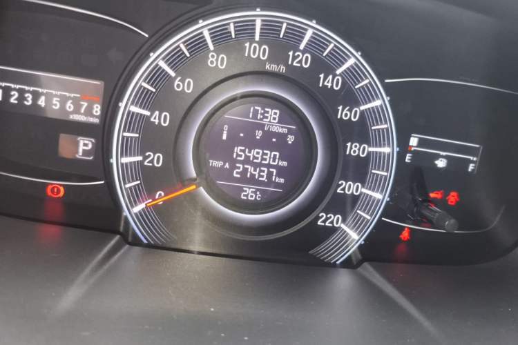 Used Honda Odyssey 2015 Revised Version 2.4L Comfort Edition Odometer Close Up