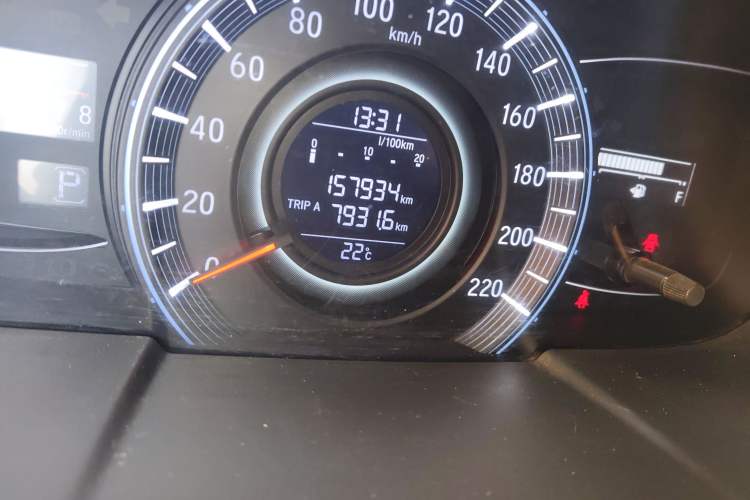 Used Honda Odyssey 2015 2.4L Prestige Edition Odometer Close Up