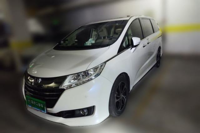 Used Honda Odyssey 2015 Revised 2.4L Luxury Edition