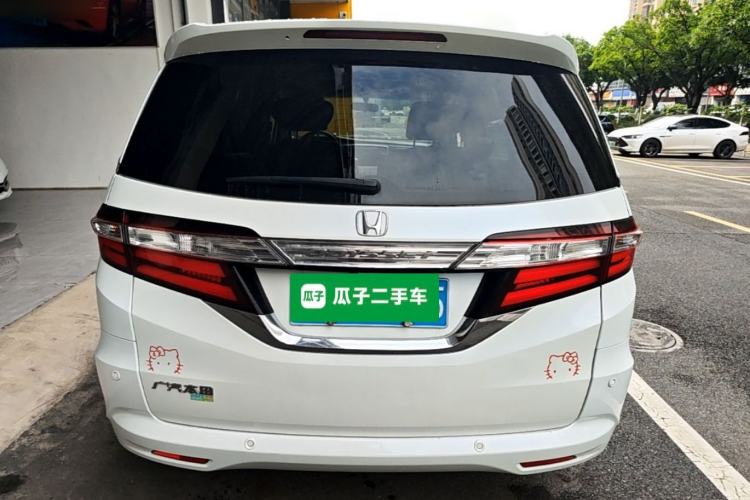 Used Honda Odyssey 2015 Updated Version 2.4L Smart Edition Rear