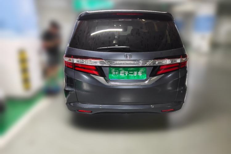 Used Honda Odyssey 2015 Revised 2.4L Luxury Edition Rear