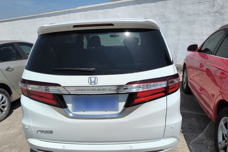Used Honda Odyssey 2015 Updated Version 2.4L Smart Edition Rear
