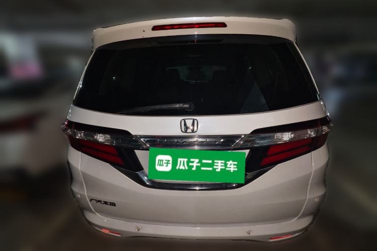 Used Honda Odyssey 2015 2.4L Luxury Edition Rear