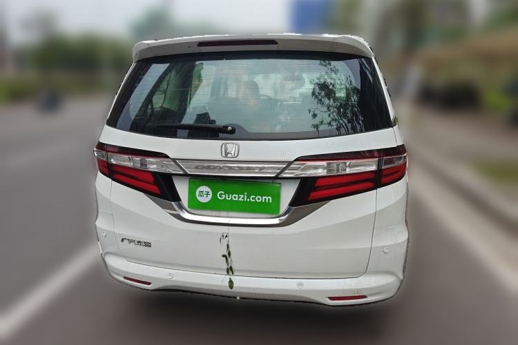 Used Honda Odyssey 2015 Revised 2.4L Luxury Edition Rear