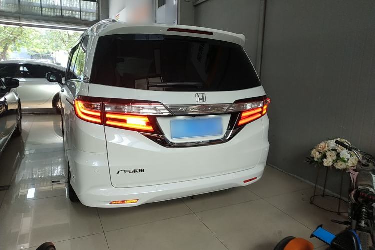 Used Honda Odyssey 2015 2.4L Supreme Edition Rear