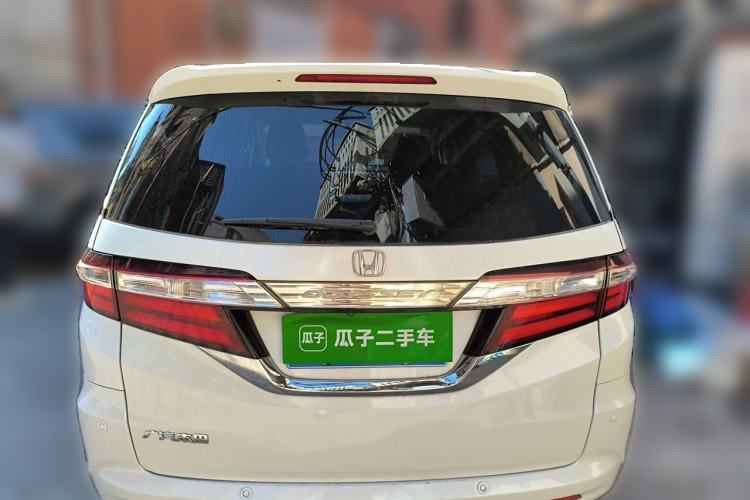 Used Honda Odyssey 2015 2.4L Supreme Edition Rear