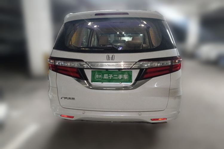 Used Honda Odyssey 2015 Revised 2.4L Luxury Edition Rear