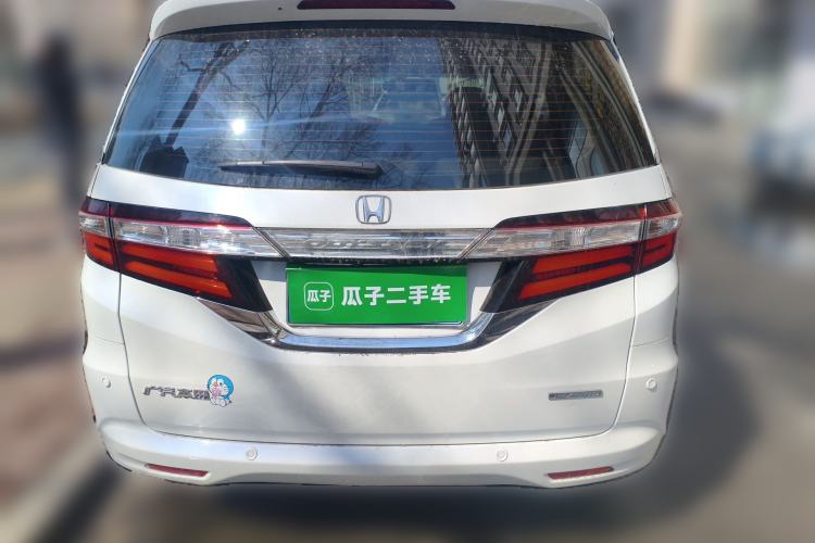 Used Honda Odyssey 2015 Revised 2.4L Luxury Edition Rear