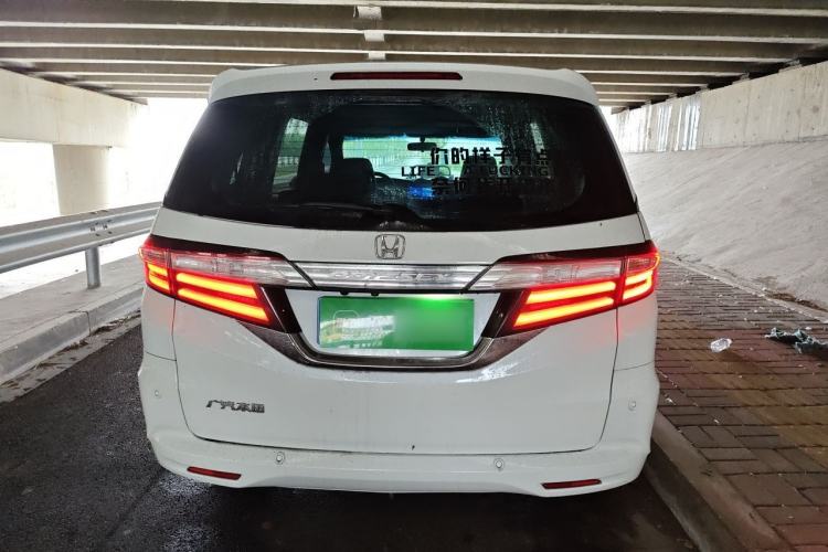 Used Honda Odyssey 2015 Updated Version 2.4L Smart Edition Rear