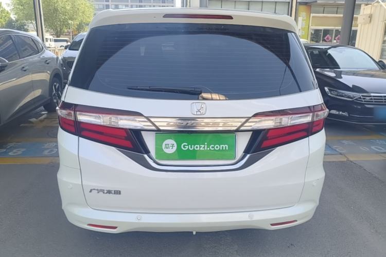 Used Honda Odyssey 2015 Revised 2.4L Luxury Edition Rear