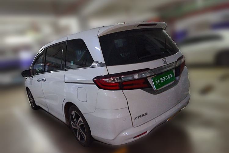 Used Honda Odyssey 2015 Revised 2.4L Luxury Edition Rear Left 45 Deg