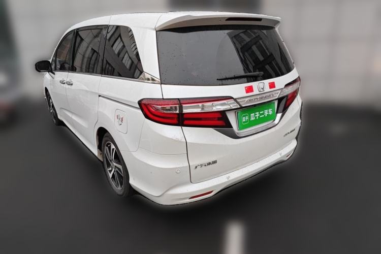 Used Honda Odyssey 2015 Updated Version 2.4L Smart Edition Rear Left 45 Deg