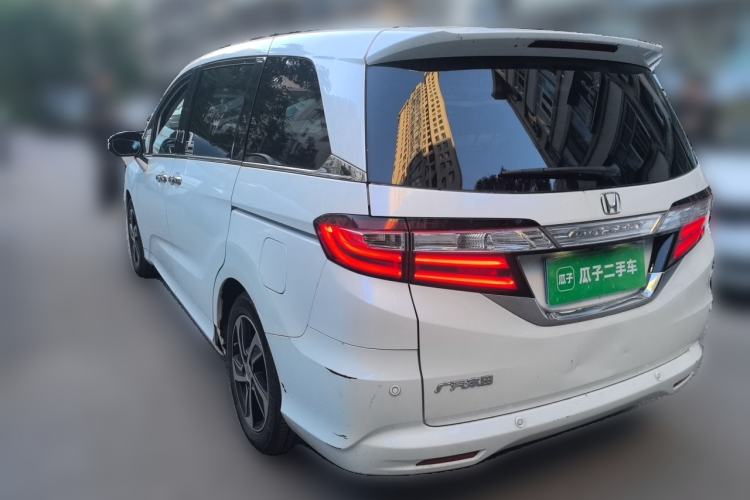 Used Honda Odyssey 2015 Updated Version 2.4L Smart Edition Rear Left 45 Deg