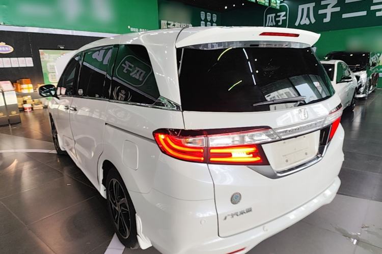 Used Honda Odyssey 2015 2.4L Smart Edition Rear Left 45 Deg