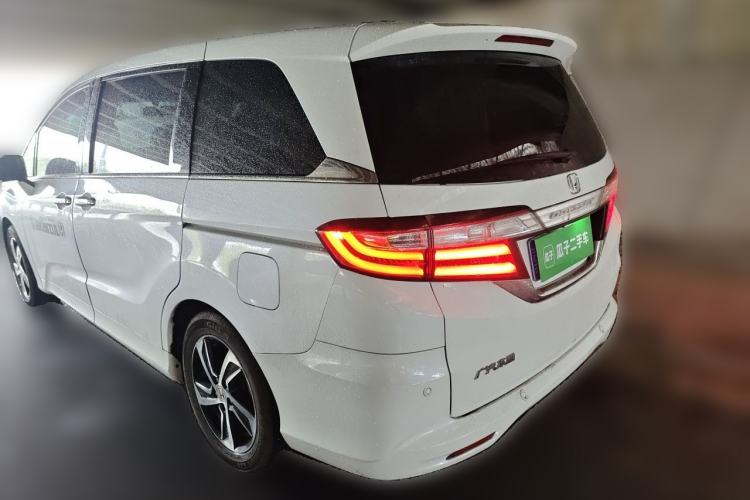 Used Honda Odyssey 2015 Updated Version 2.4L Smart Edition Rear Left 45 Deg