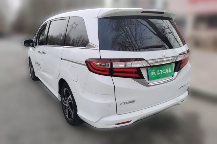 Used Honda Odyssey 2015 Revised Version 2.4L Supreme Edition Rear Left 45 Deg