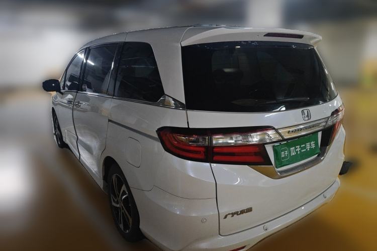 Used Honda Odyssey 2015 2.4L Supreme Edition Rear Left 45 Deg