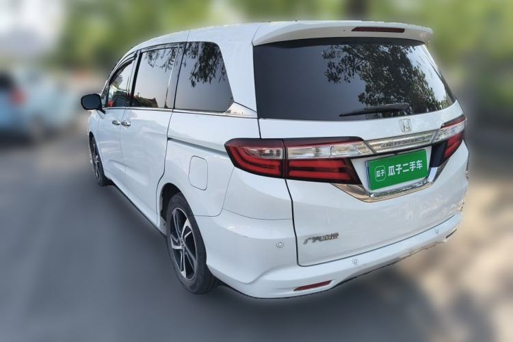Used Honda Odyssey 2015 2.4L Smart Edition Rear Left 45 Deg