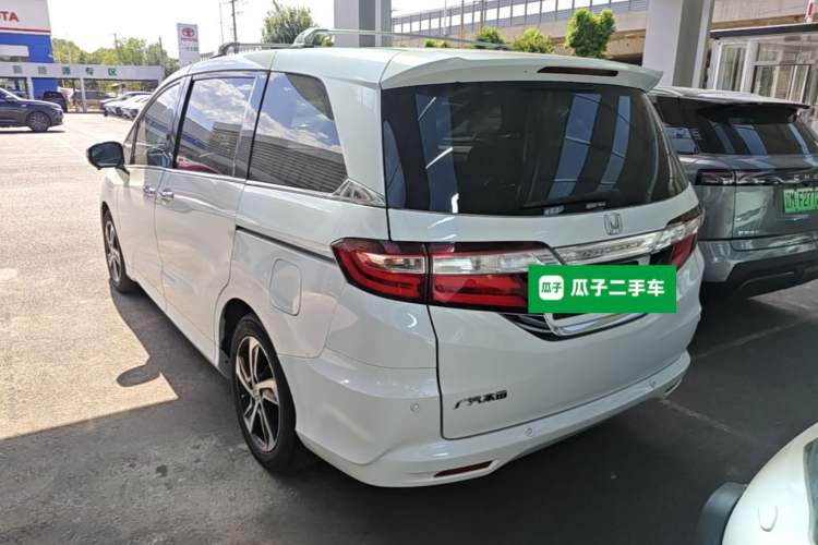 Used Honda Odyssey 2015 Updated Version 2.4L Smart Edition Rear Left 45 Deg