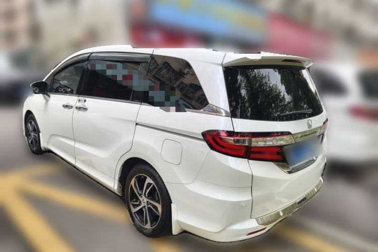 Used Honda Odyssey 2015 Updated Version 2.4L Smart Edition Rear Left 45 Deg