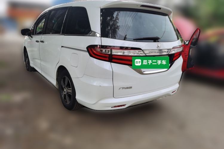 Used Honda Odyssey 2015 2.4L Comfort Edition Rear Left 45 Deg