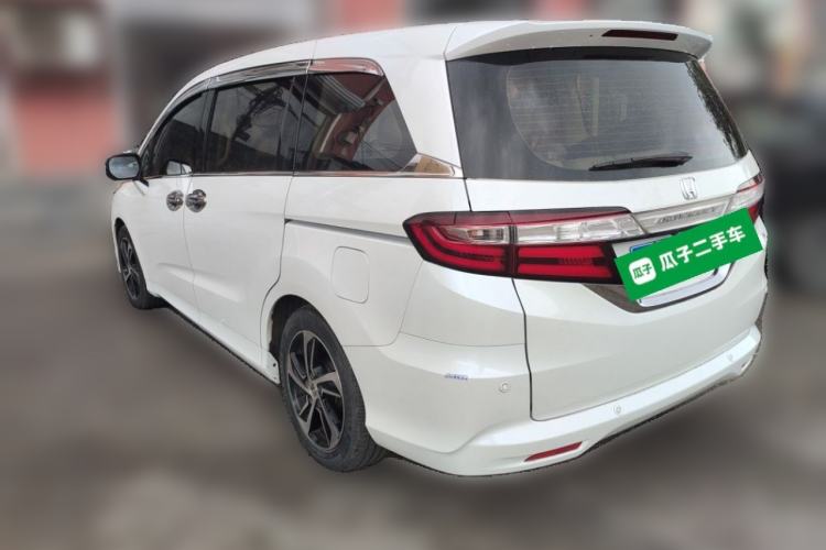 Used Honda Odyssey 2015 Revised 2.4L Luxury Edition Rear Left 45 Deg