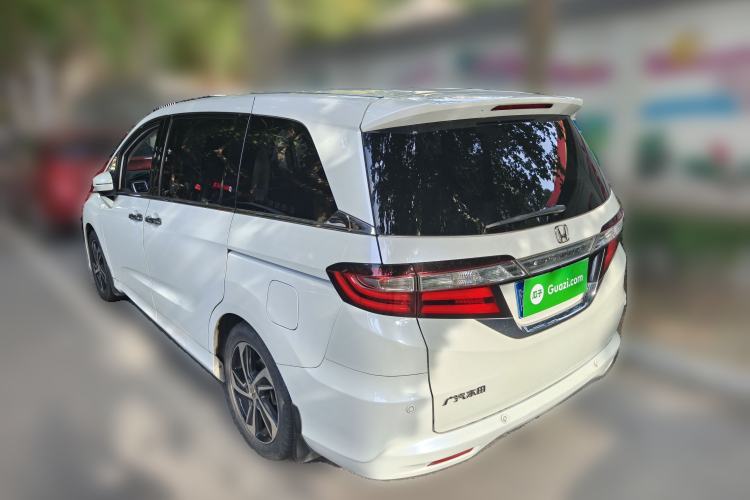 Used Honda Odyssey 2015 Revised Version 2.4L Supreme Edition Rear Left 45 Deg
