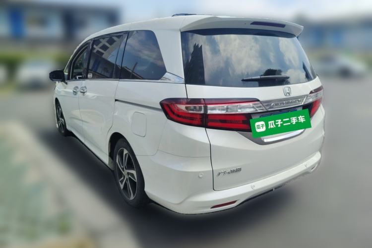 Used Honda Odyssey 2015 2.4L Supreme Edition Rear Left 45 Deg