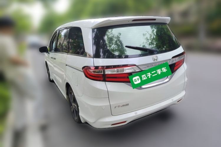 Used Honda Odyssey 2015 2.4L Luxury Edition Rear Left 45 Deg