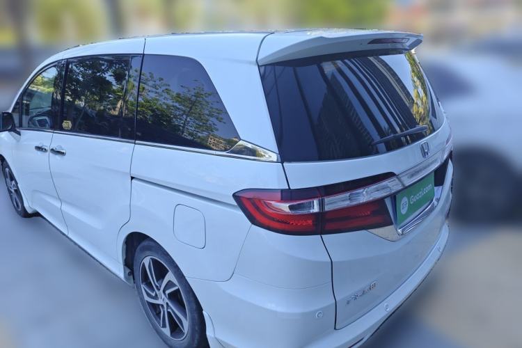 Used Honda Odyssey 2015 2.4L Luxury Edition Rear Left 45 Deg