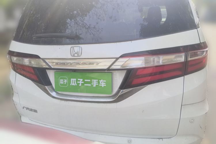 Used Honda Odyssey 2015 Updated Version 2.4L Smart Edition Rear